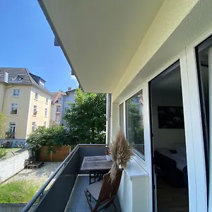 https://komplette-gemtliche-wohnung-zentral-gelegen-in.frankfurtammainhotels.com